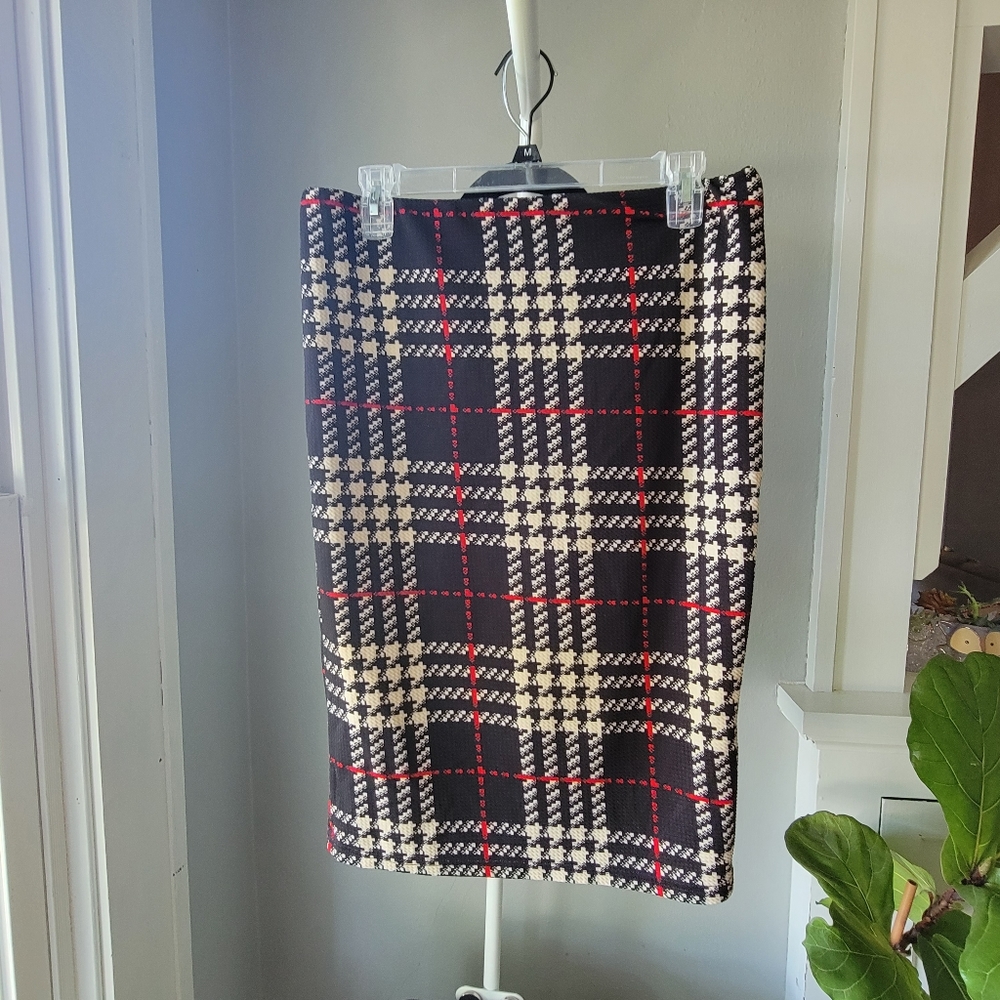 Plaid pencil skirt size Large